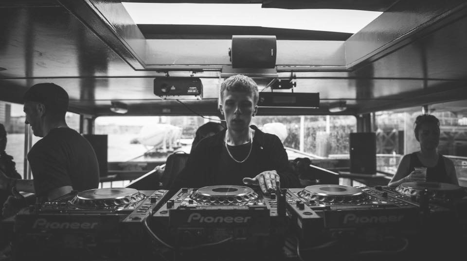 Day party on Thames Party Boat